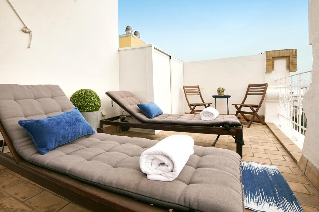 Singular Peral Apartment Seville Ngoại thất bức ảnh